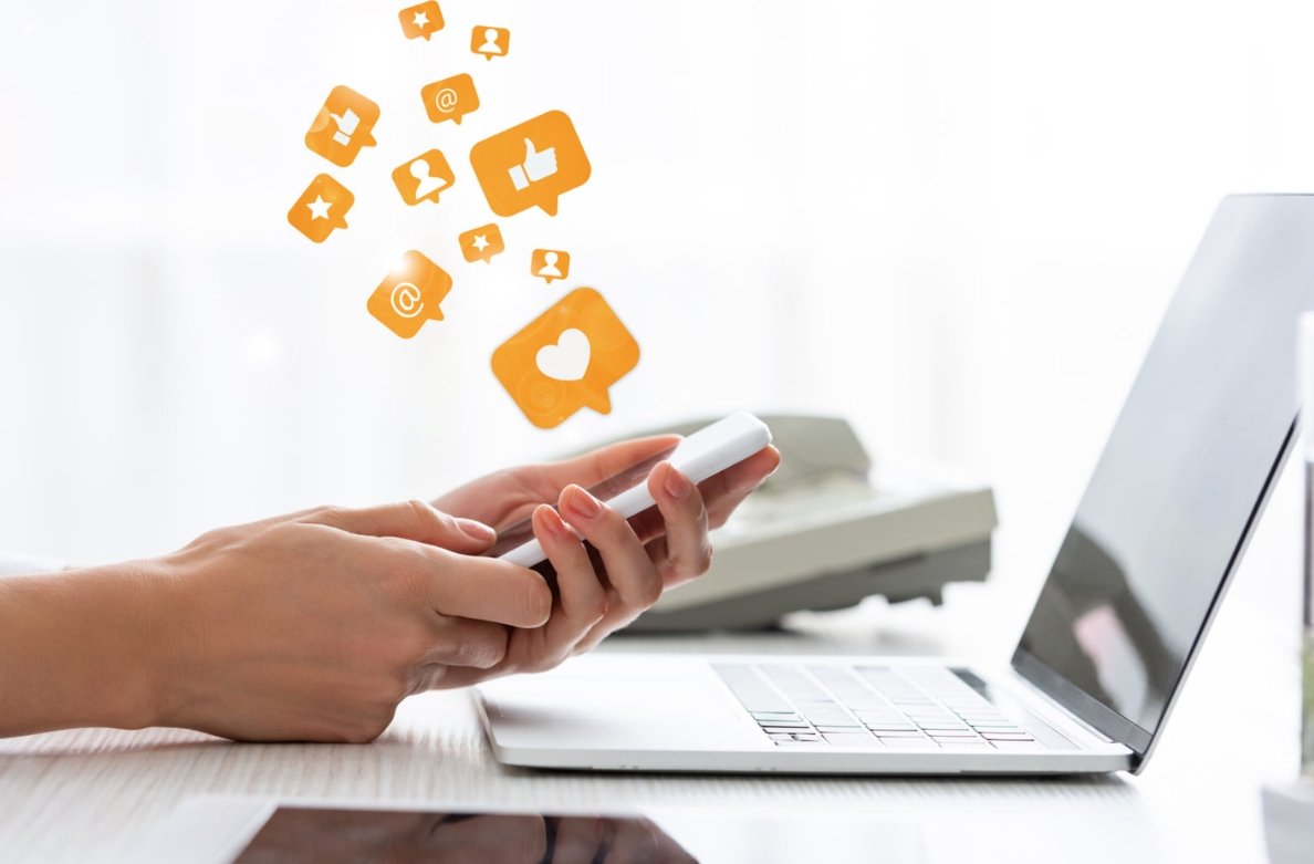Social Media Management with e com xpert